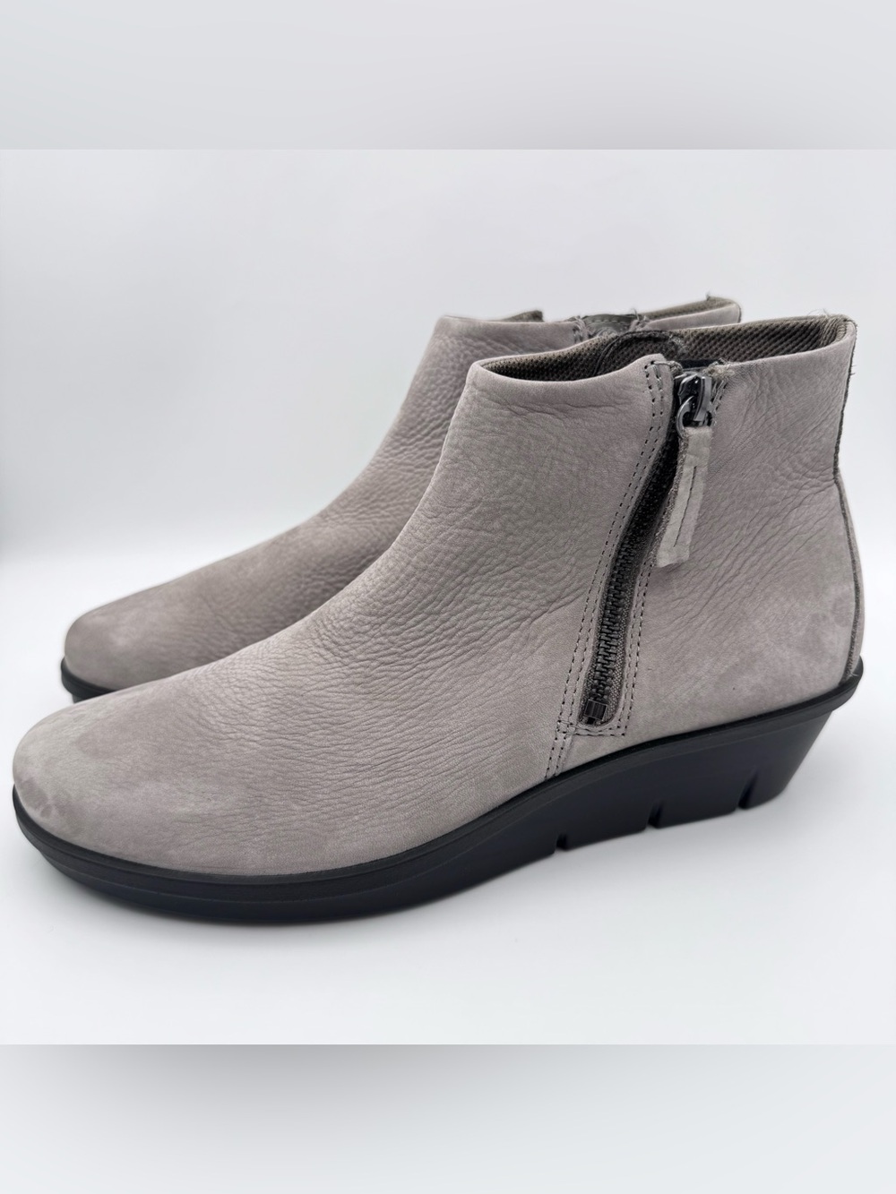 ECCO Skyler Low Wedge Ankle Boots Grey Leather Waterproof  Women’s EU 41 / US 10